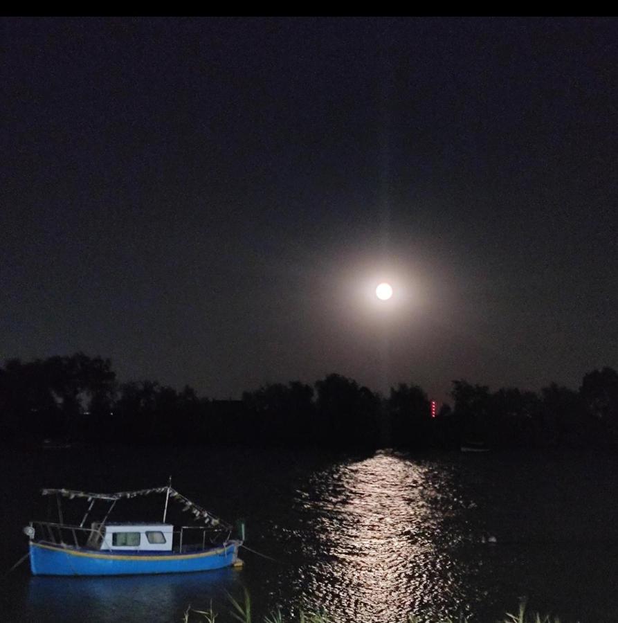 Habitacion Doble Con Aseo Compartido Coria del Río Esterno foto